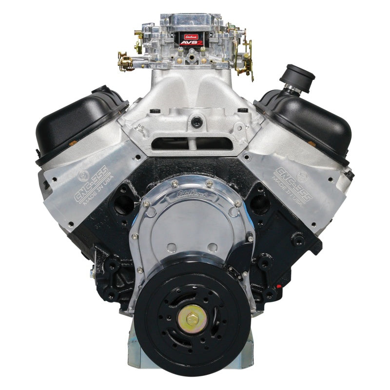 Edelbrock 49550 Crate Engine Edelbrock/Pat Musi 555 RPM XT BBC 675 HP Stock Exhaust Port Location