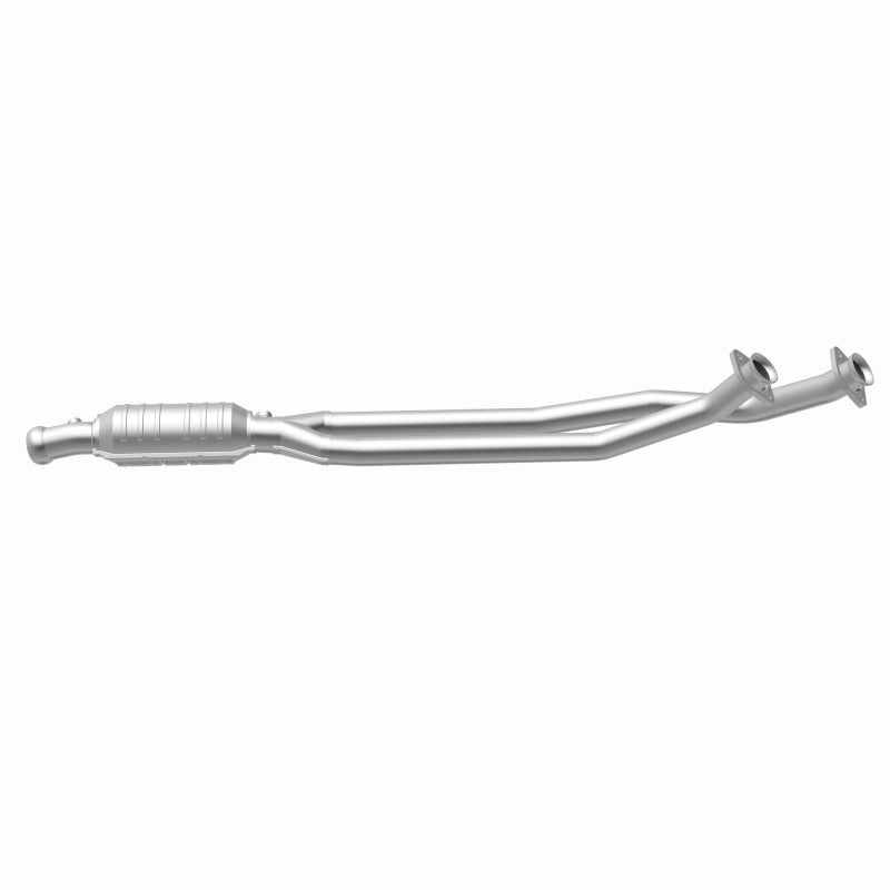 MagnaFlow 23954 Conv fits Volvo 6.5X4 2/2.5