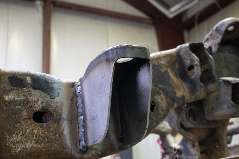 RustBuster RB7808L Rust Buster 01-10 fits Chevy Silverado 2500HD Front Cab Mount Left Side