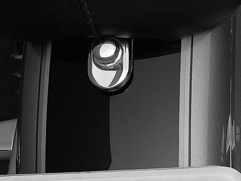Kuryakyn 9035 Kuryakyn Seat Beauty Cap & Thumb Screw Combo Chrome