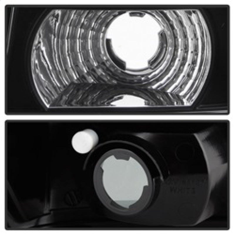 Spyder 5005502 fits Jeep 05-06 Grand Cherokee Euro Style Tail Lights Black ALT-
