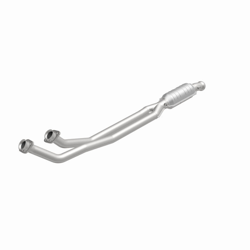 MagnaFlow 23954 Conv fits Volvo 6.5X4 2/2.5