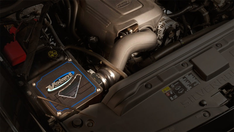 Volant 15560 14-15 fits GMC Sierra/fits Chevy Silverado 2500/3500HD 6.0L V8 Pro5 Closed Box Air Intake System