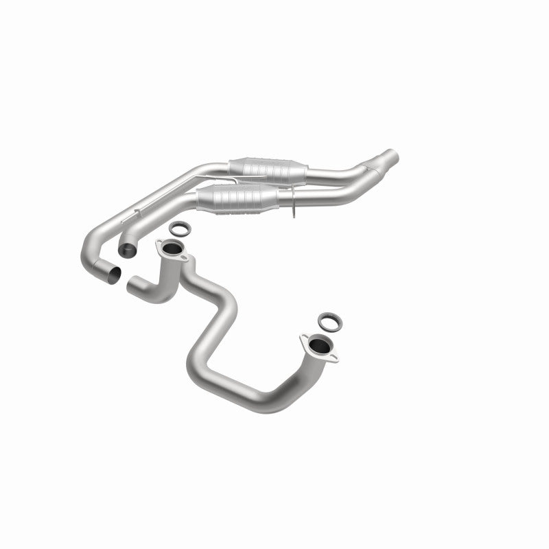 MagnaFlow 23479 Conv DF fits GM 89 92 (2.5in Tubing)