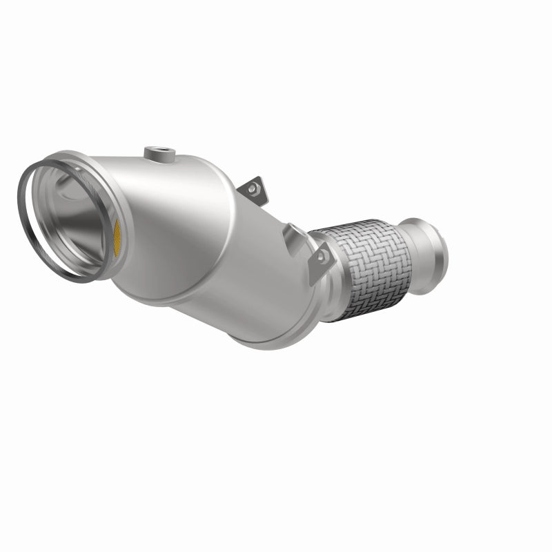 Magnaflow 280543 18-22 fits BMW 530e OEM Grade Federal / EPA Compliant Direct-Fit Catalytic Converter