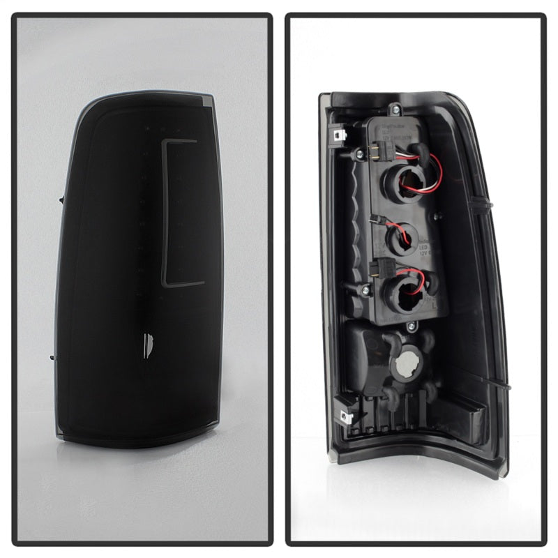 xTune 9039218 03-06 fits Chevy Silverado 1500 (w/o Stepside) LED Tail Lights -