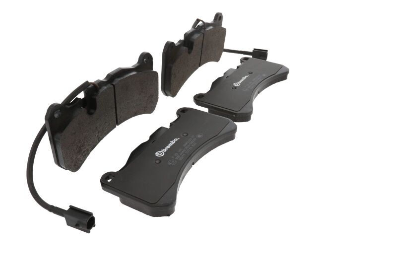 Brembo OE P23186 18 19 fits Alfa Romeo Giulia/ Alfa Romeo Stelvio Front Low-Met