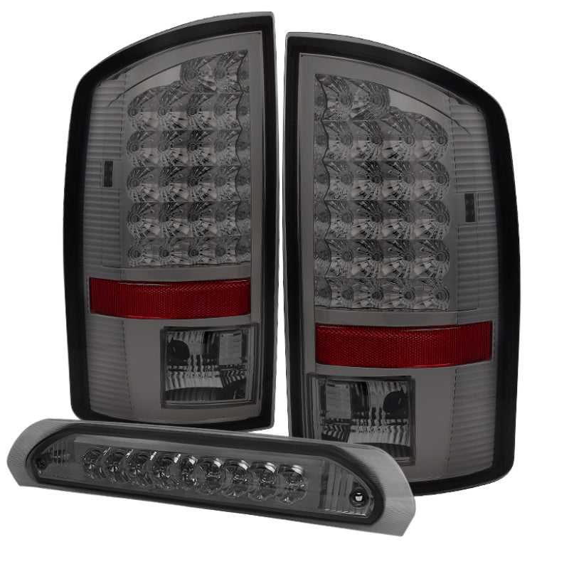 9032783 Xtune fits Dodge 02-06 Ram 1500 LED Tail Light w/ LED 3rd Brake Lamps-