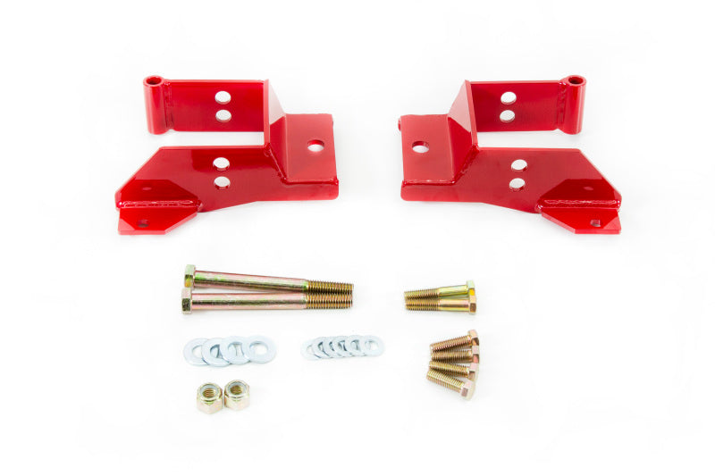 UMI Performance 262824-R 70-81 fits GM F-Body Leaf Spring Traction Bars with Mou