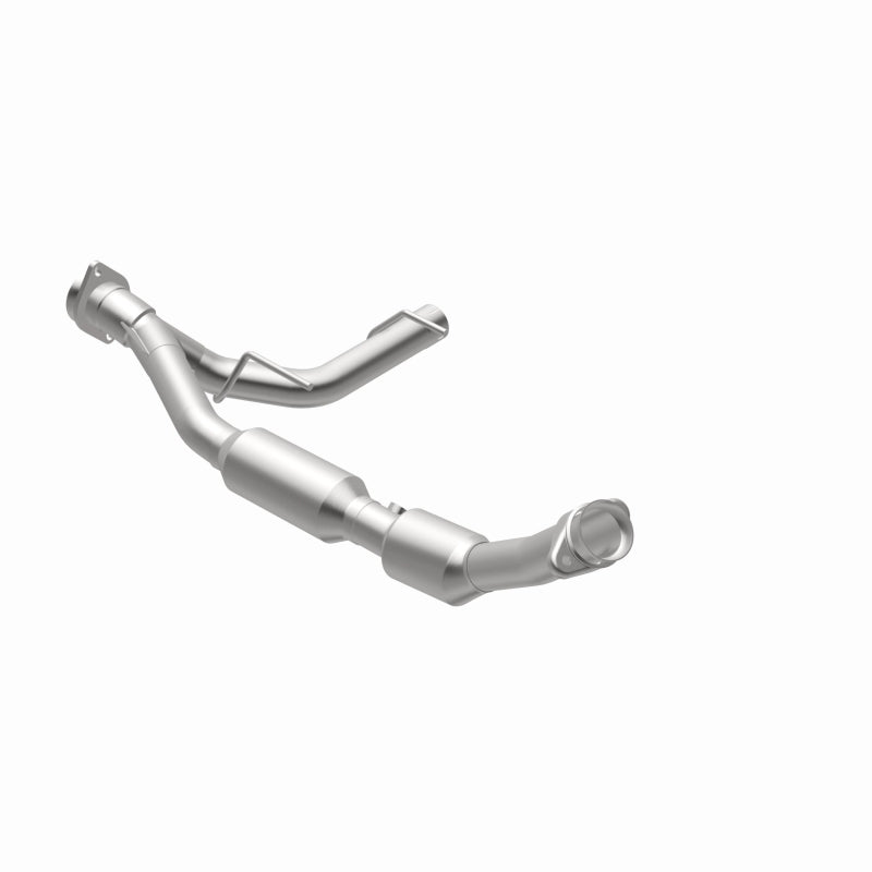 Magnaflow 4583078 03-04 fits Ford Expedition 5.4L Direct Fit Converter