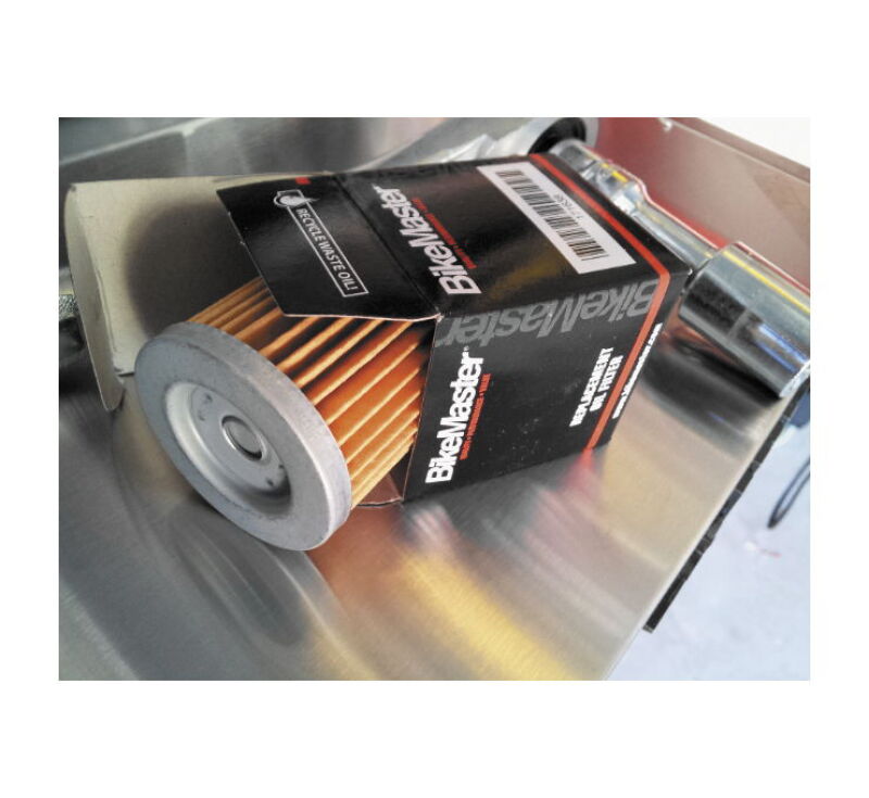 BikeMaster 171637 fits Honda BM-116 Oil Filter - Black
