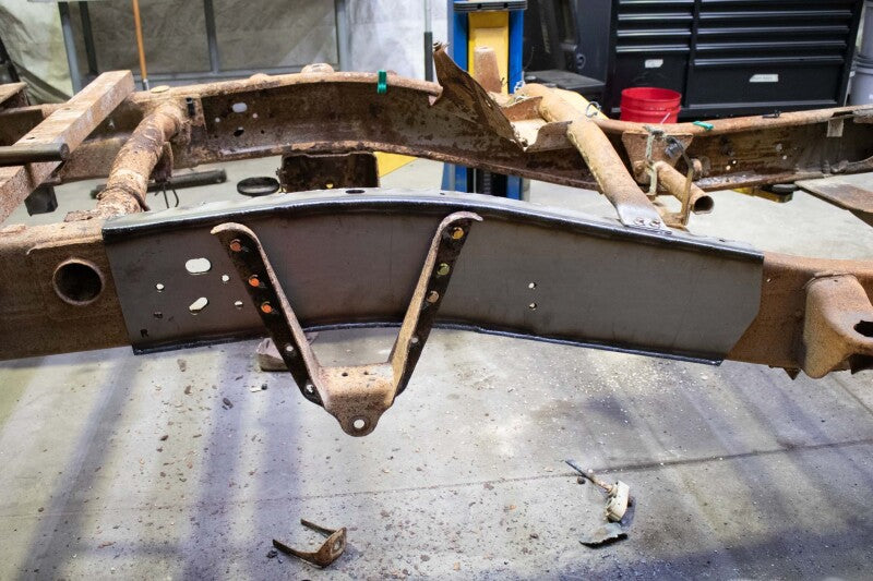 RustBuster RB7817R Leaf Spring Right Side