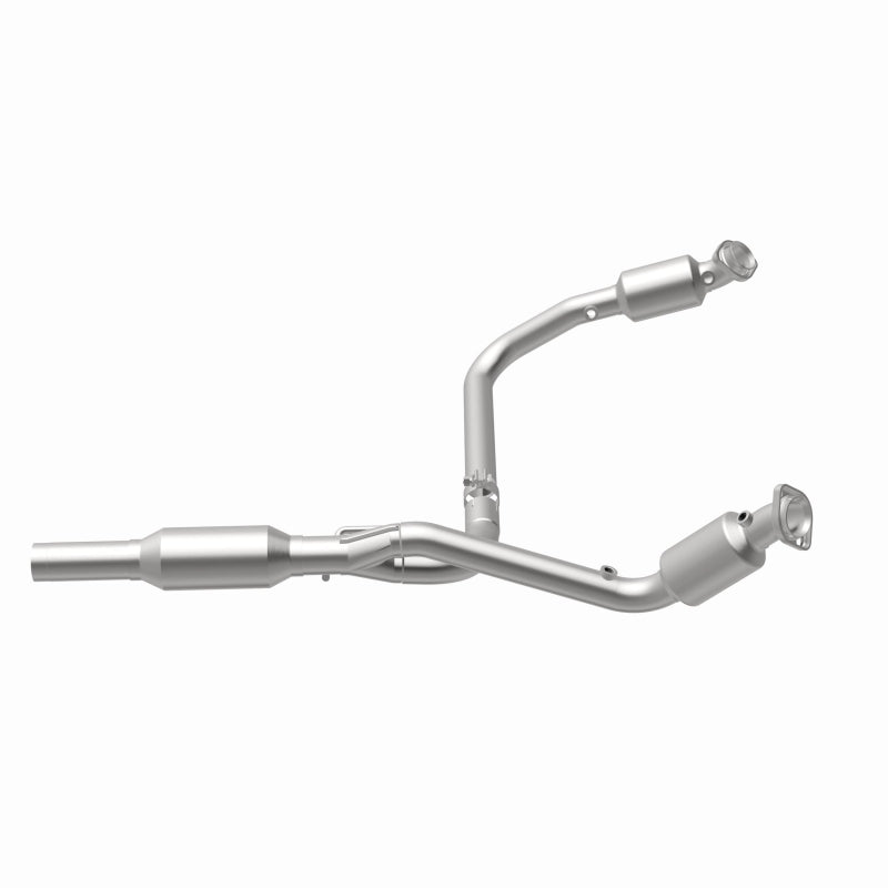 Magnaflow 4583497 01-02 fits Dodge Ram 2500 5.9L Direct Fit Converter