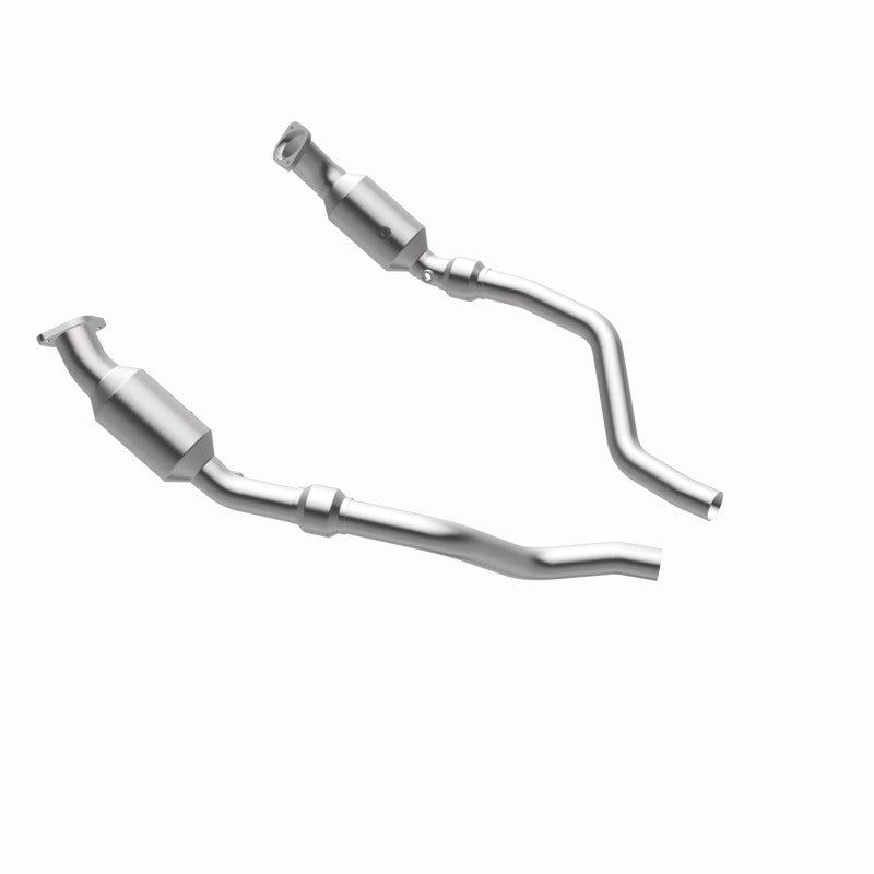 MagnaFlow 16421 Conv D/F 05- 300C/Magnum 5.7 w/cats