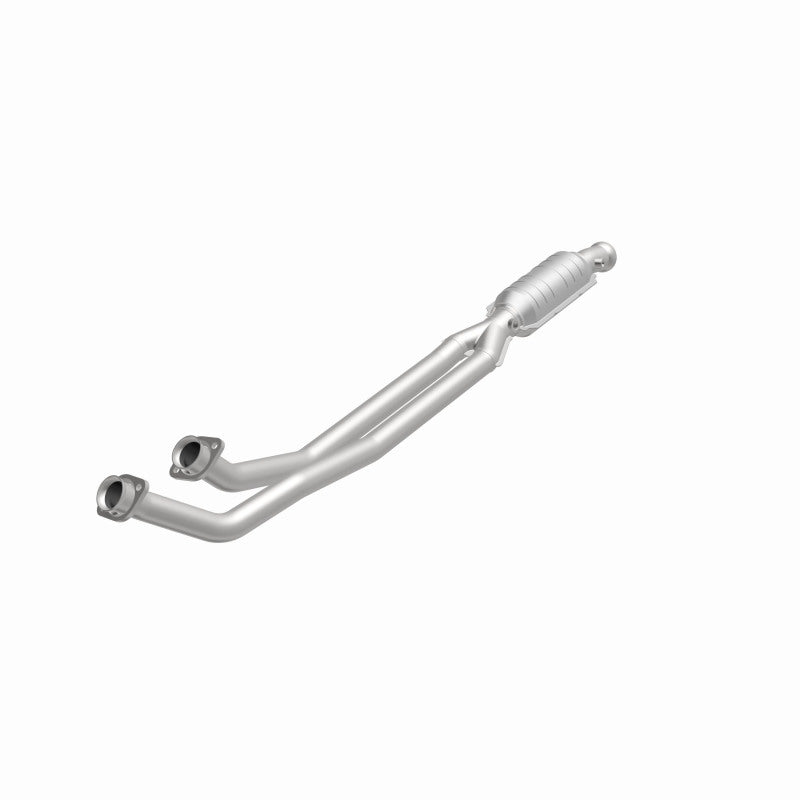 MagnaFlow 23954 Conv fits Volvo 6.5X4 2/2.5