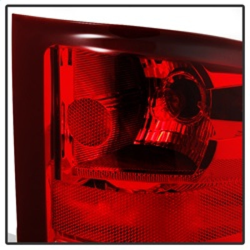9033094 Xtune fits GMC 07-13 Sierra Passenger Side Tail Lights - OEM Right ALT