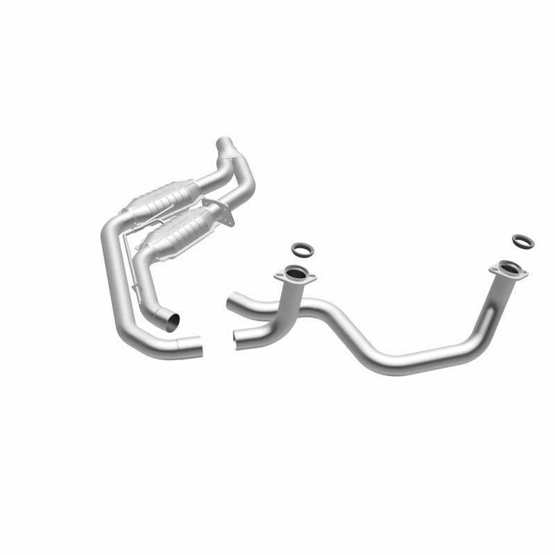 MagnaFlow 23479 Conv DF fits GM 89 92 (2.5in Tubing)