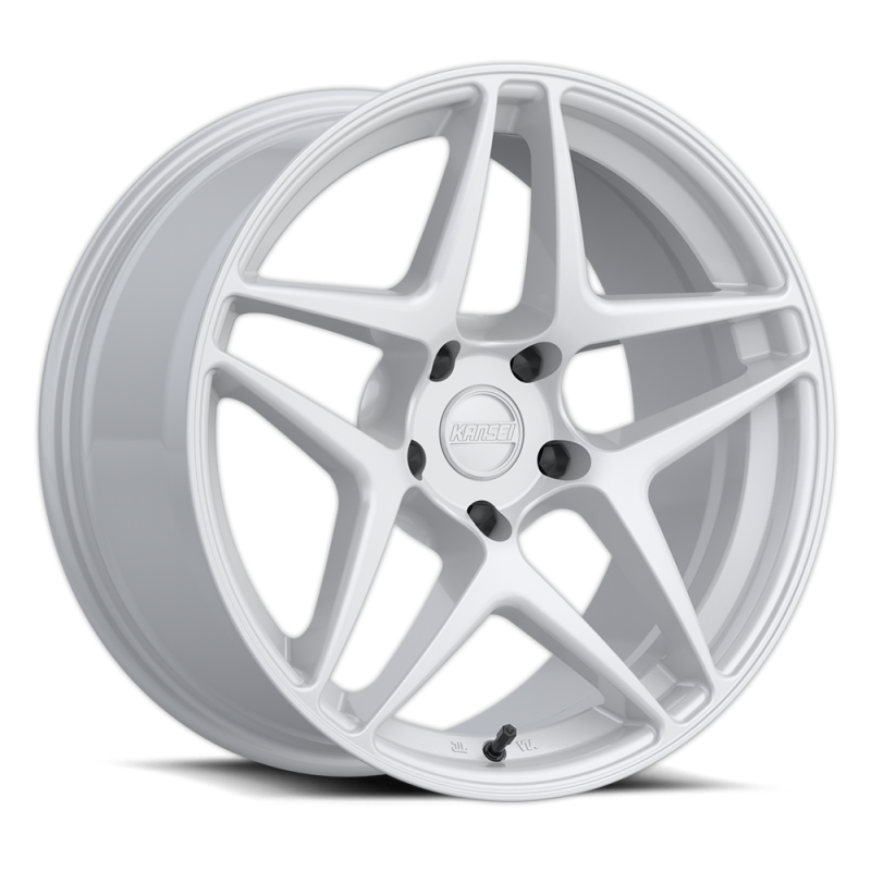 Kansei K15W-189518+22 K15W Astro 18x9.5in / 5x120 BP / 22mm Offset / 72.56mm Bore - Gloss White Wheel
