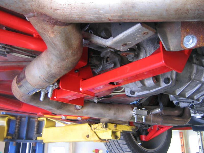 UMI Performance 2208-B 98-02 fits GM F-Body Automatic / Torque Arm Relocation Ki