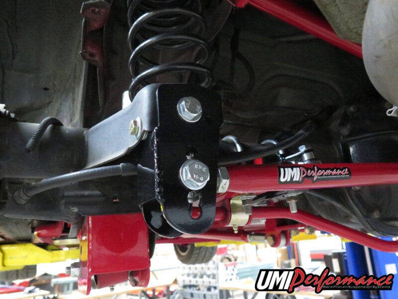 UMI Performance 2062-B 82-02 fits GM F-Body Competition Panhard Bar Lowering/Lev