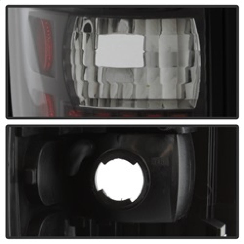 5012753 Xtune fits Dodge 94-01 Ram 1500/2500/3500 Euro Style Tail Lights Black