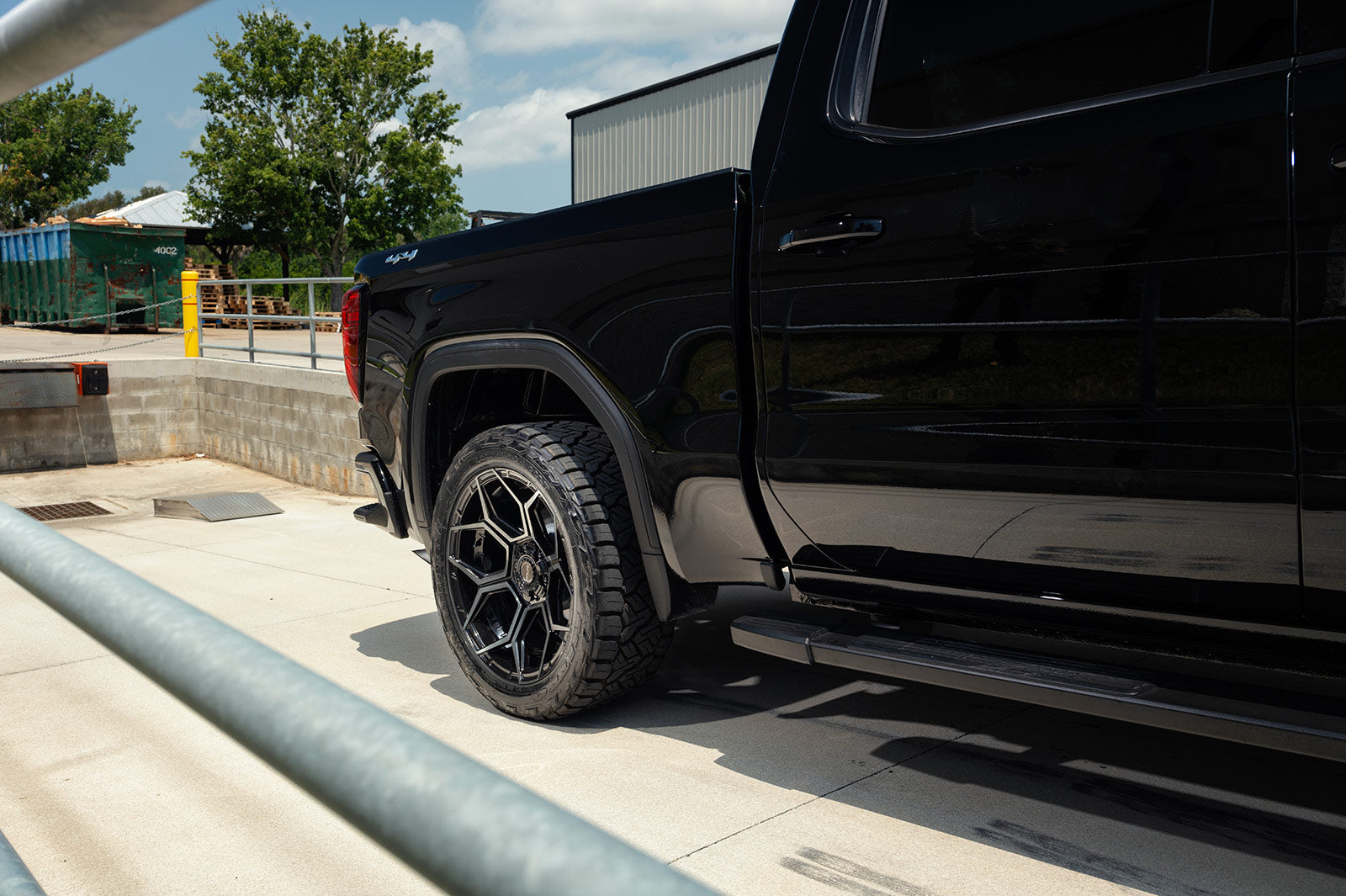 4PLAY 4PS26-24100-6D55-24BBT Sport2.0 24x10 6x135mm & 6x5.5" +24et in Black