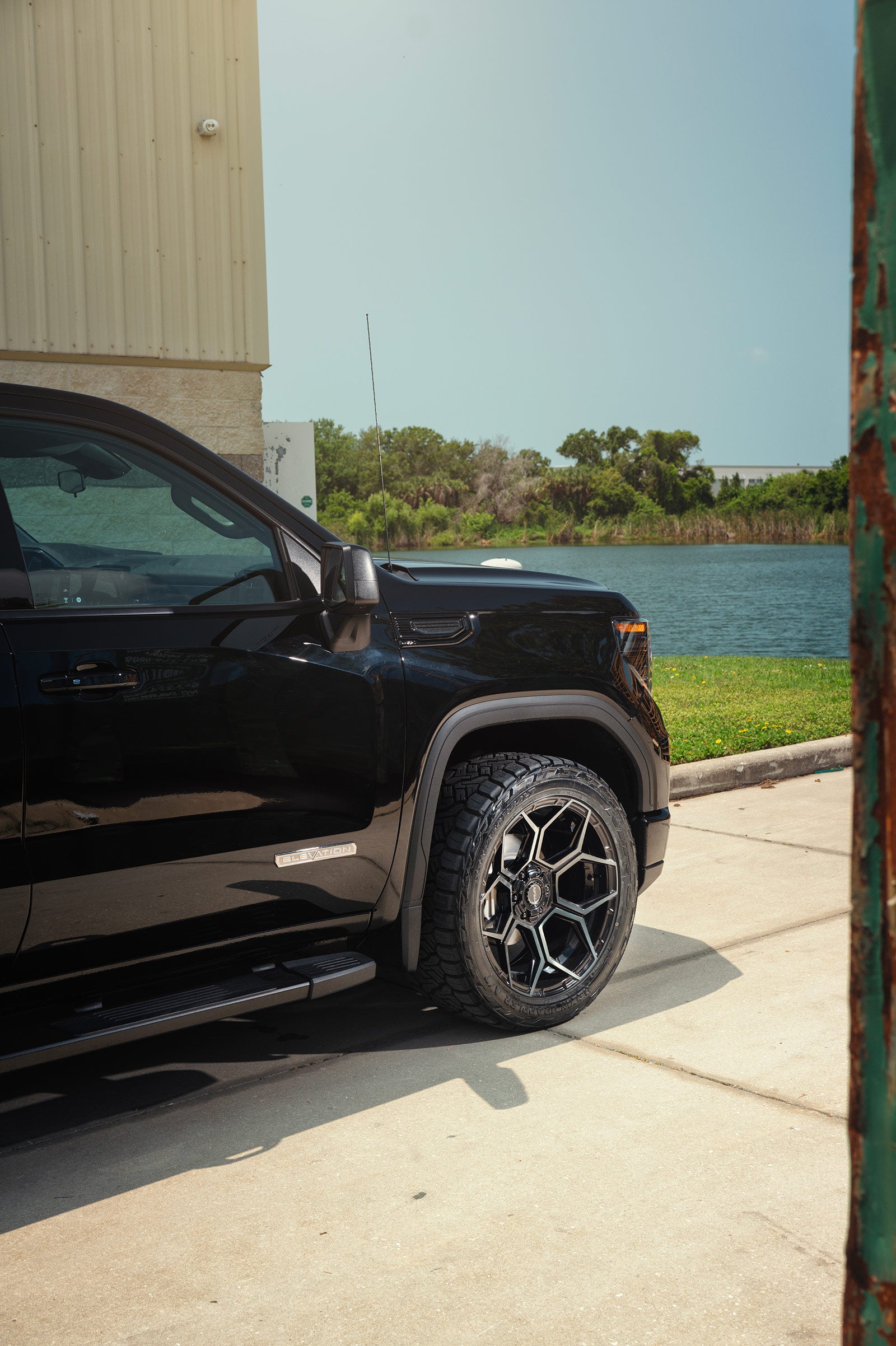 4PLAY 4PS26-24100-6D55-24BBT Sport2.0 24x10 6x135mm & 6x5.5" +24et in Black