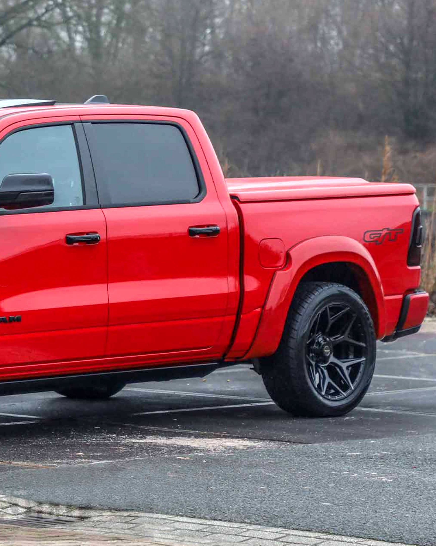 4PLAY 4P06-22100-6D55-18BBT Gen3 22x10 6x135mm & 6x5.5" -18et in Brushed Black