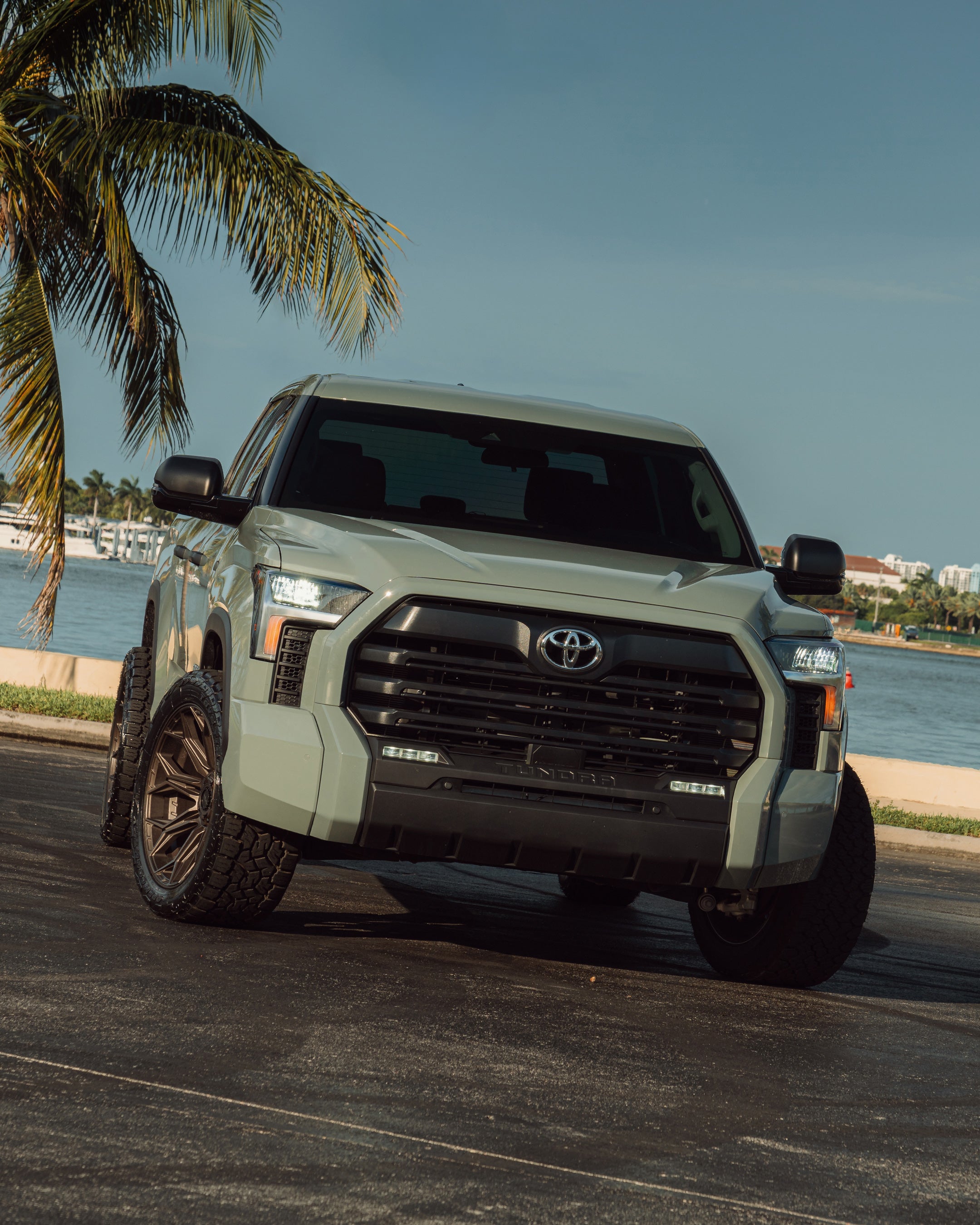 4PLAY 4P83-20100-6D55-18BR Gen3 20x10 6x135mm & 6x5.5" -18et in Bronze