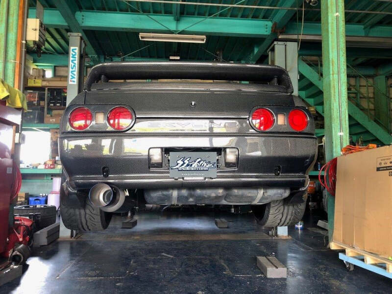 GReddy 44889112 Garage 89-94 fits Nissan Skyline GT-R Ti Exhaust R32 w/ 90mm Mai