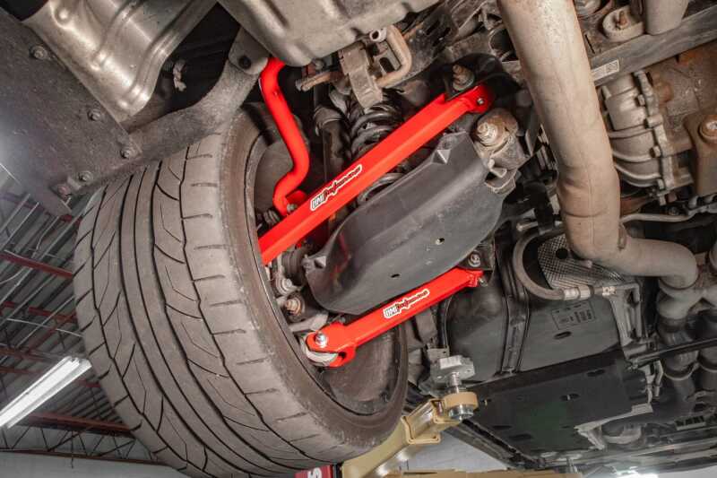 UMI Performance 2543-RUMI 16-24 fits Chevrolet Camaro Alignment Toe Arm - Red