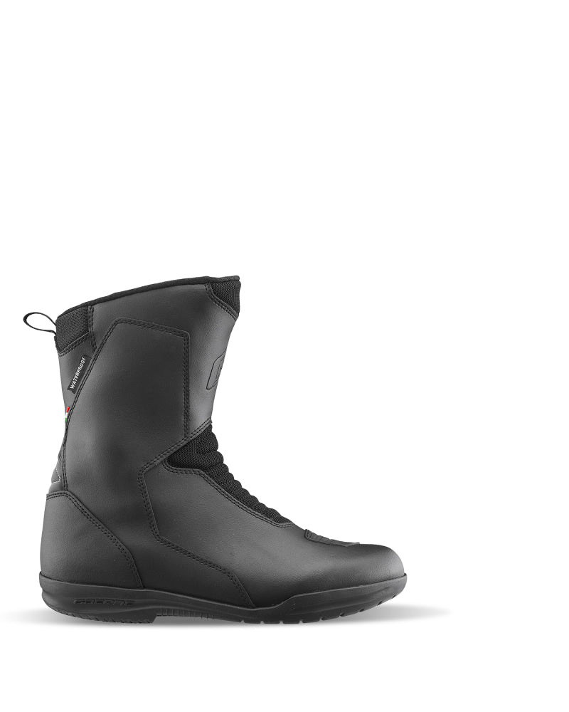 Gaerne  2448-001-9.5 G.Yuma Aquatech Boot Black Size - 9.5
