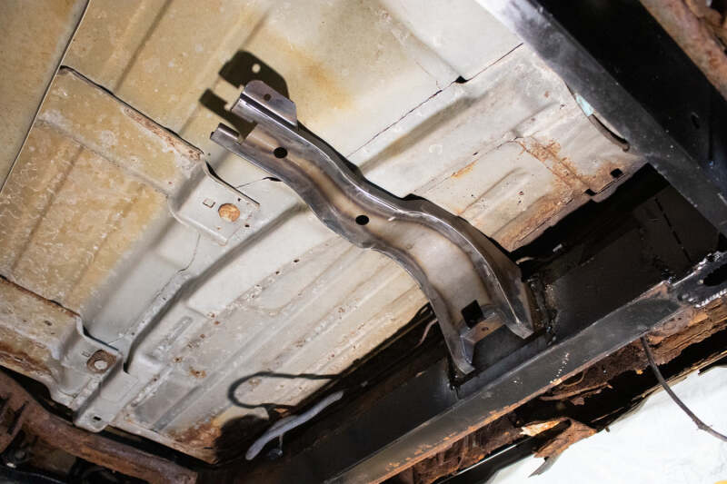 RustBuster RB7411 Tank Support Bracket