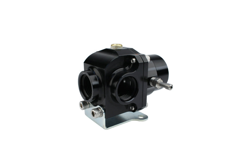 Aeromotive  13304 Adjustable Regulator - 3-15PSI - .313 Valve - (2) -08 Inlets/