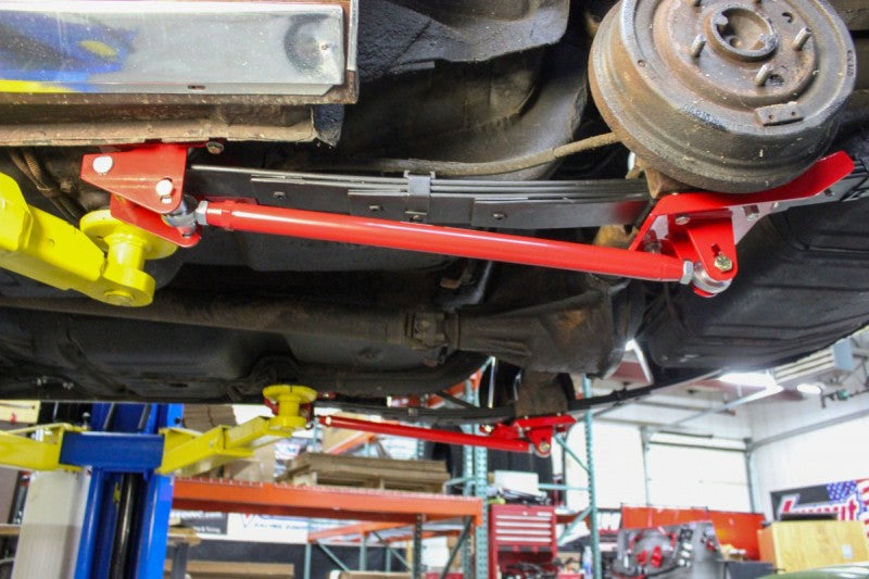 UMI Performance 262824-R 70-81 fits GM F-Body Leaf Spring Traction Bars with Mou