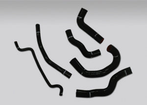 Mishimoto MMHOSE-MUS-05BK 05-06 fits Ford Mustang GT V8 / 05-10 GT500 Black Silicone Hose Kit