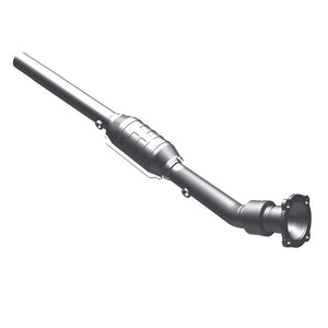 Magnaflow 23773 Conv DF 99-04 fits VW Beetle V4 1.8L GLX Turbo S / 99-03 Golf V4 1.8L GLS GTI/Jetta V4 1.8L GLS