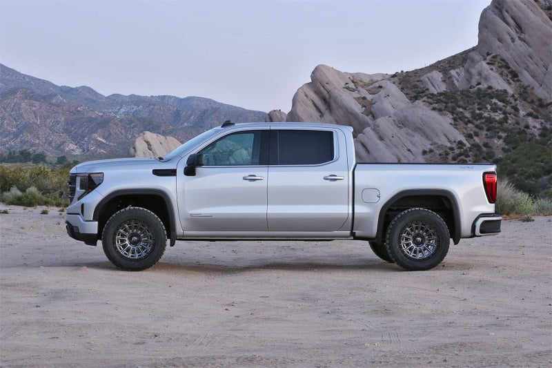 Fabtech K1190DL 22-23 fits GM C/K 1500 3in Lift Budget System w/ Dirt Logic 2.5 Resivoir Coilovers