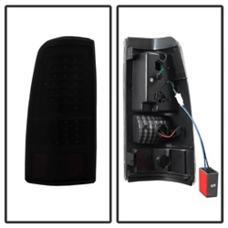 xTune 9037641 03-06 fits Chevrolet Silverado 1500 LED Tail Lights - Black Smoke
