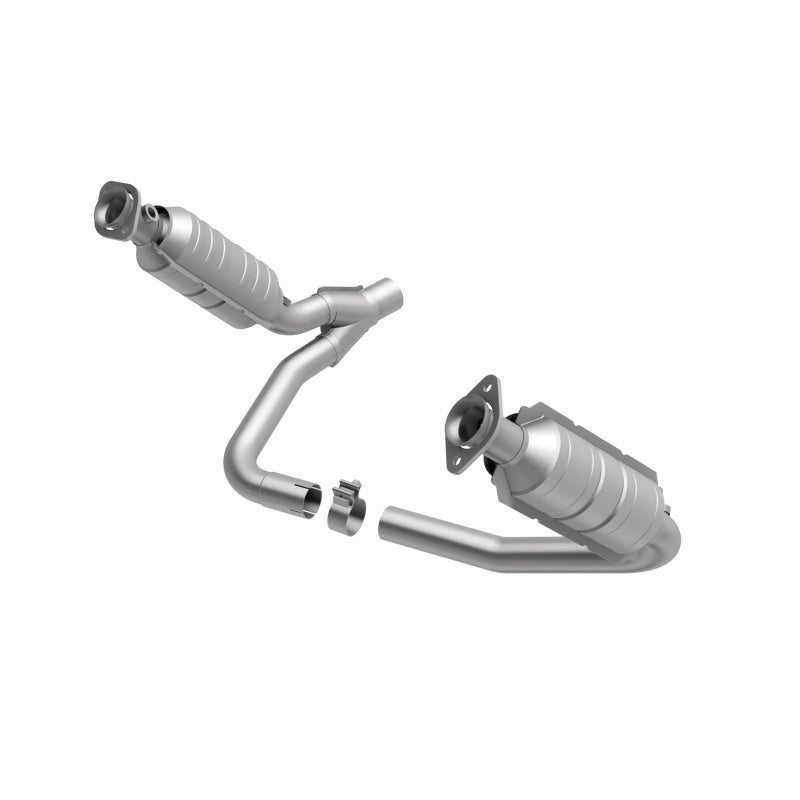 MagnaFlow 4451627 06 fits Mitsubishi Raider Catalytic Converter DF (California)