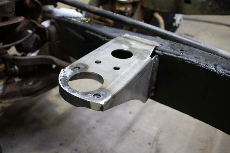 RustBuster RB7147L Rust Buster 88-95 fits Toyota Pickups Body Mount- (Left)