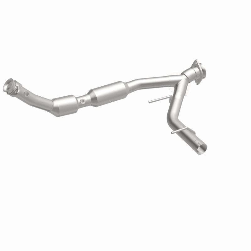 Magnaflow 4583078 03-04 fits Ford Expedition 5.4L Direct Fit Converter