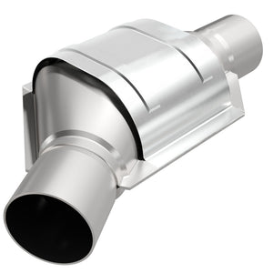 Magnaflow 99176HM Conv Univ 2.50inch Angled Inlet