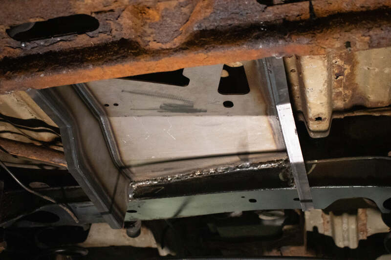 RustBuster RB7415 Spare Tire Plate