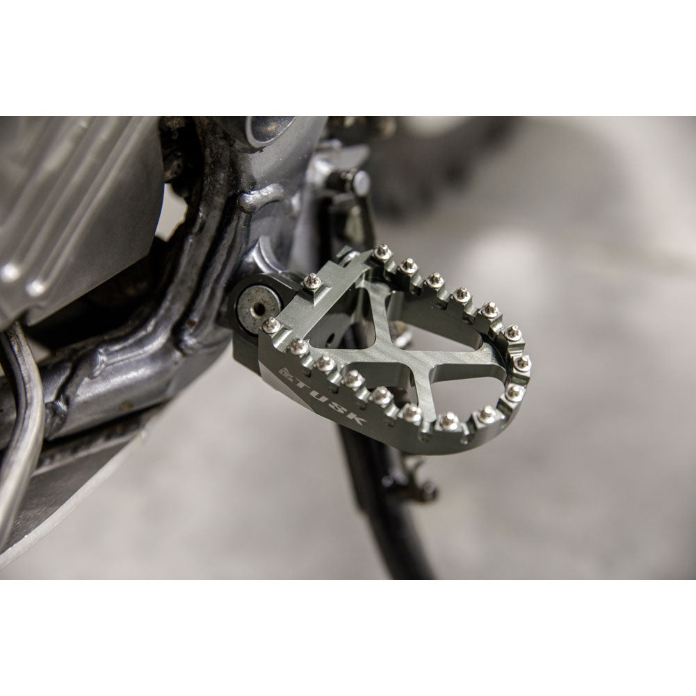 Tusk 1576700013 Billet Race Foot Pegs