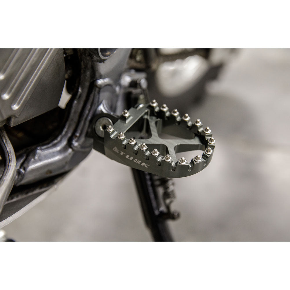 Tusk 1576700013 Billet Race Foot Pegs