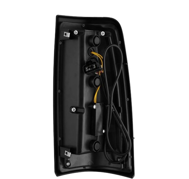 AlphaRex 620006 99-06 fits Chevrolet Silverado/99-06 GMC Sierra LUXX-Series L