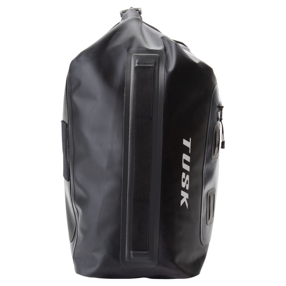 Tusk 1922740011 Dry Duffel Bag Small (22 Liters) Black