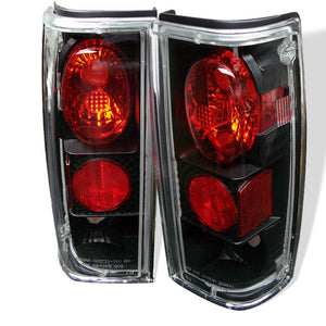 Spyder 5001832 fits Chevy 82-93 S10/S10 Blazer /fits GMC Jimmy 82-94 Euro Style