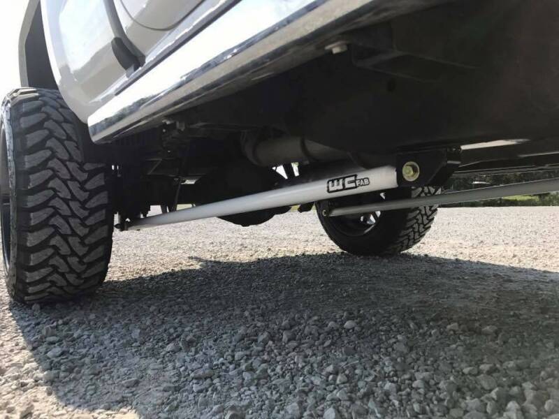Wehrli WCF100851-BS 11-19 fits Chevy & GMC Duramax RCLB/CCSB/ECSB 60in. Traction Bar Kit - Bengal Silver